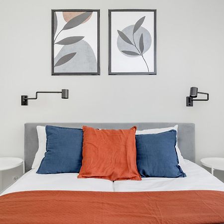 Miedziana Bright Apartment With Balcony And Parking Wroclaw By Noclegi Renters Экстерьер фото